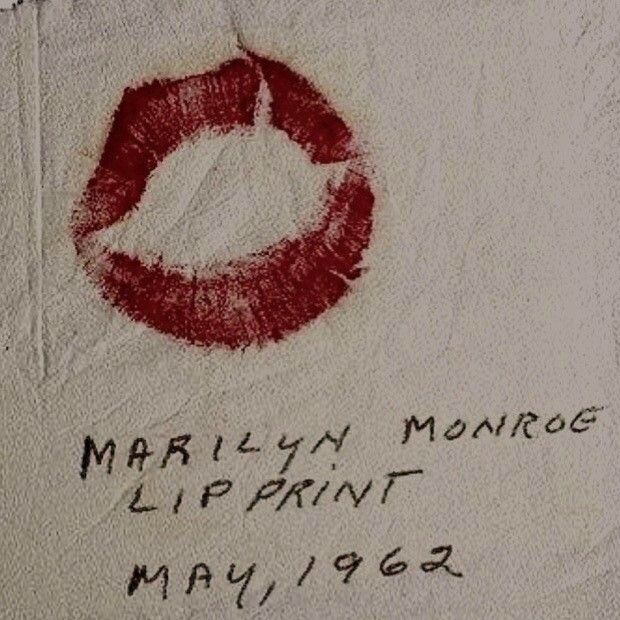 The Iconic Marilyn Monroe exclusive collection